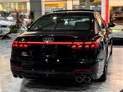 اودي S8